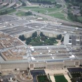 El Pentágono admite que seguirá investigando OVNIS