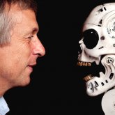 Kevin Warwick: Mejorando el cerebro humano